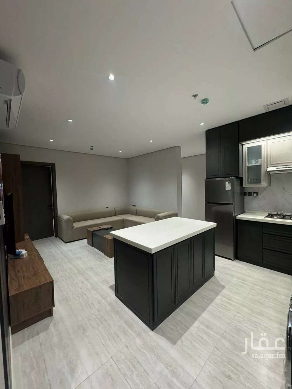 4 bedroom apartment in Al Maizilah 26