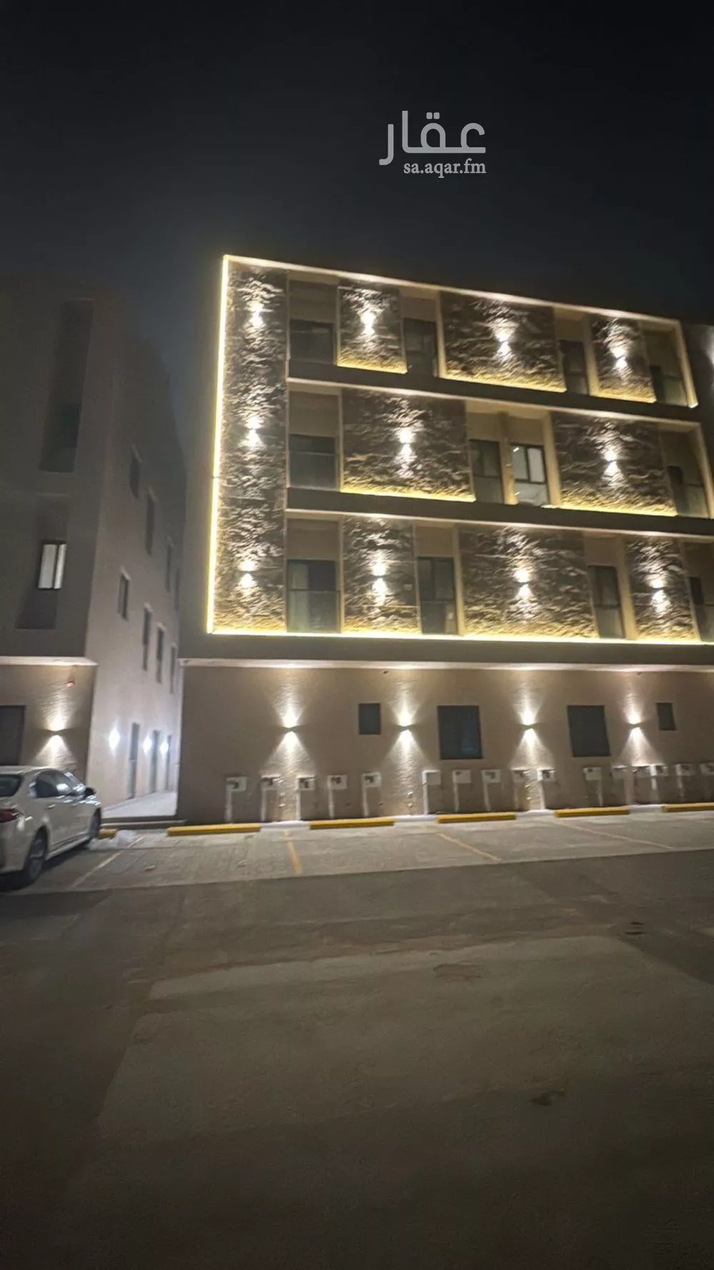 4 bedroom apartment in Al Maizilah 7