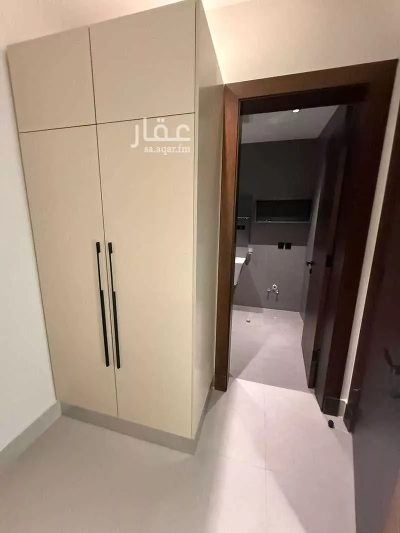 شقة 3 غرف في عرقة 12