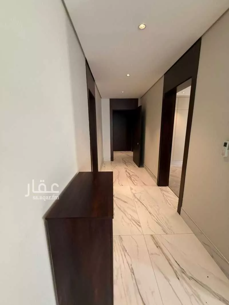 شقة 3 غرف في عرقة 18