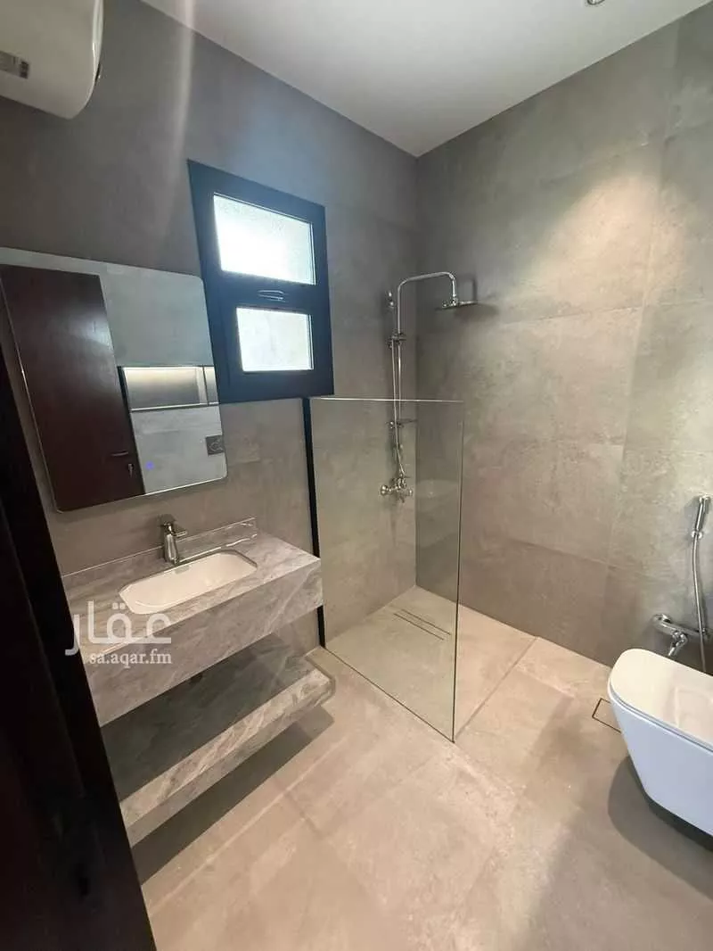 شقة 3 غرف في عرقة 19