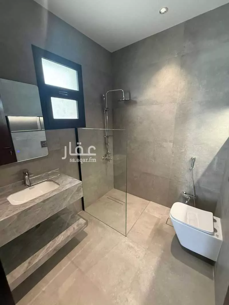 شقة 3 غرف في عرقة 20