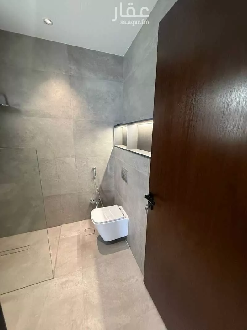 شقة 3 غرف في عرقة 21