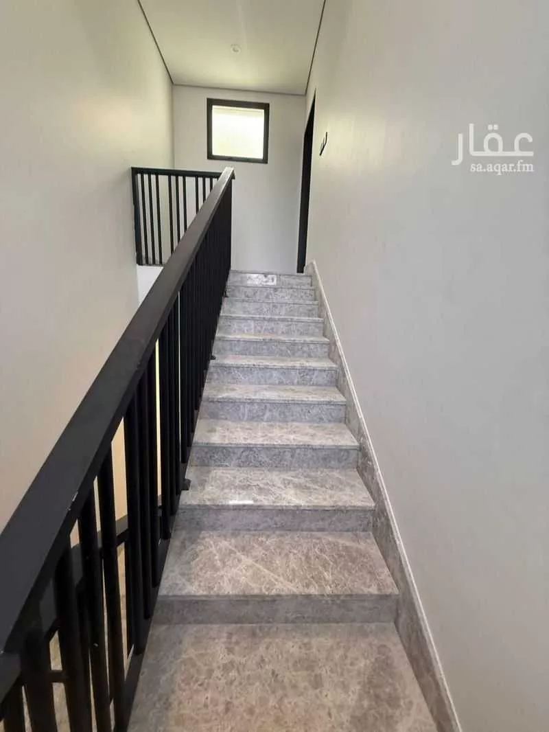 شقة 3 غرف في عرقة 26