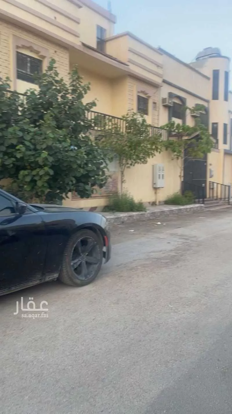 فيلا 8 غرف في طويق 7