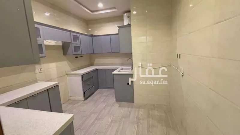 شقة 3 غرف في العارض 11