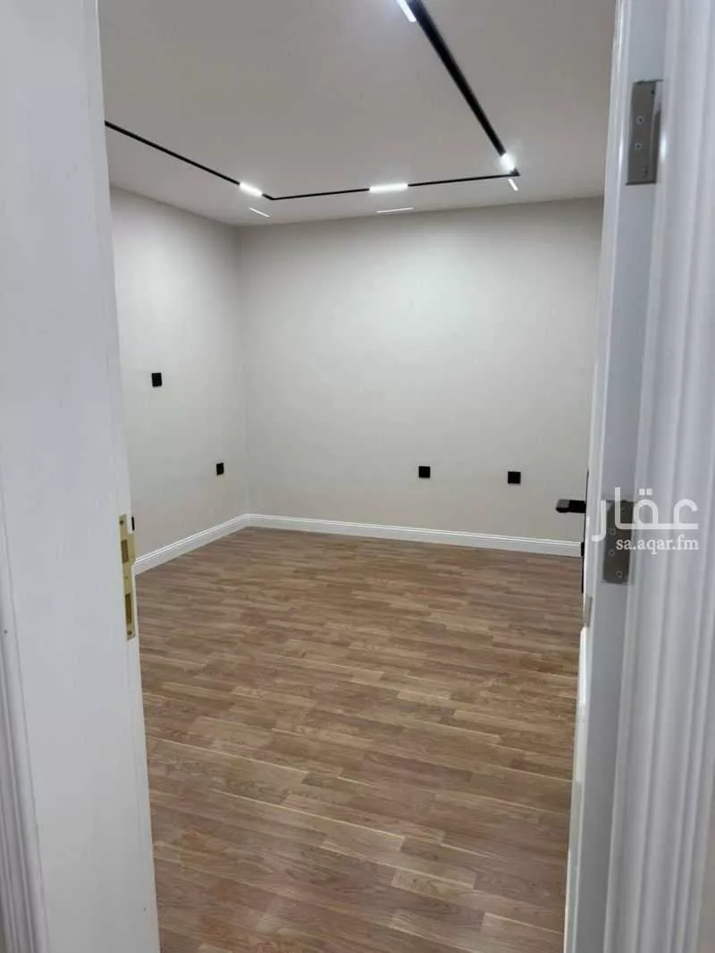 شقة 3 غرف في الريان 18