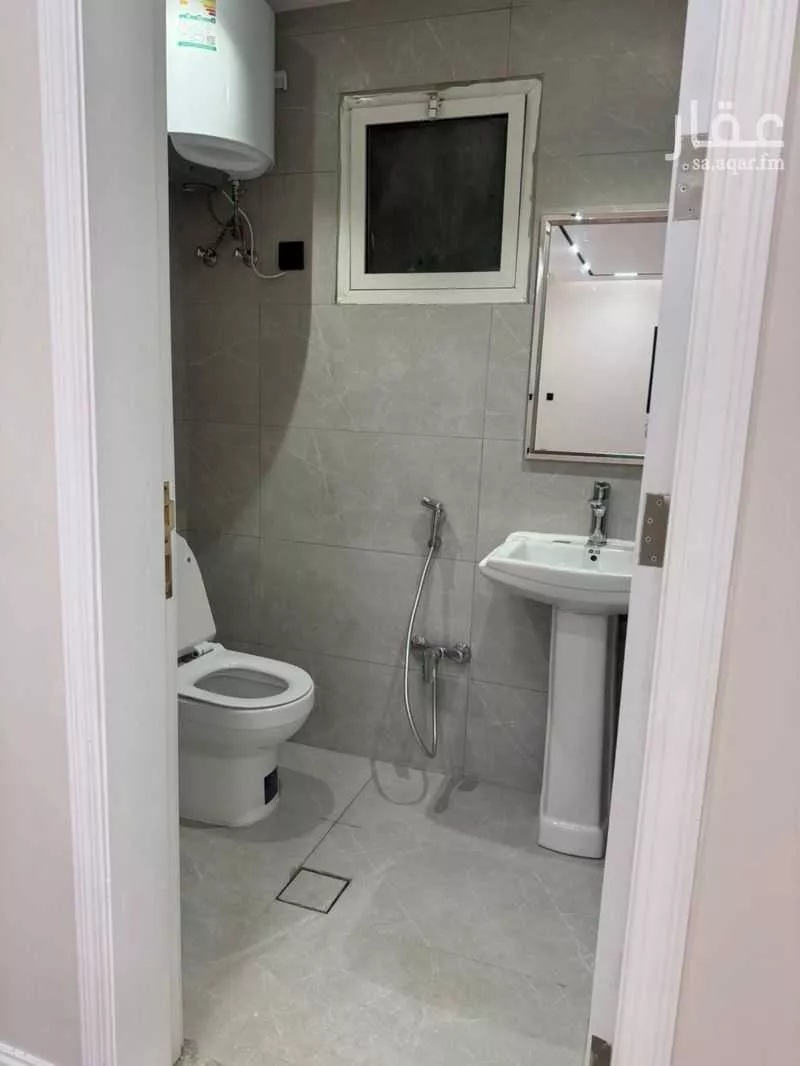 شقة 3 غرف في الريان 6