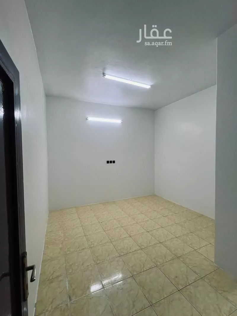 شقة 1 غرف في العريجاء الوسطى 3