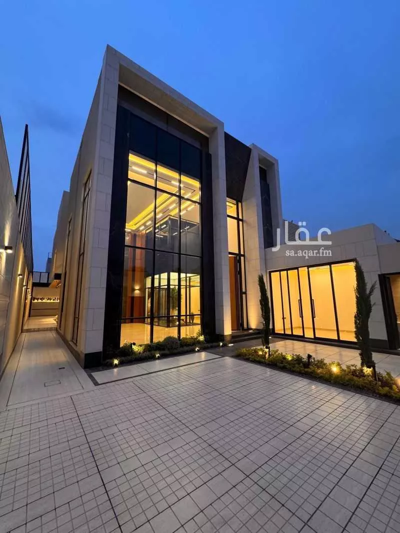 فيلا 7 غرف في الملقا 2