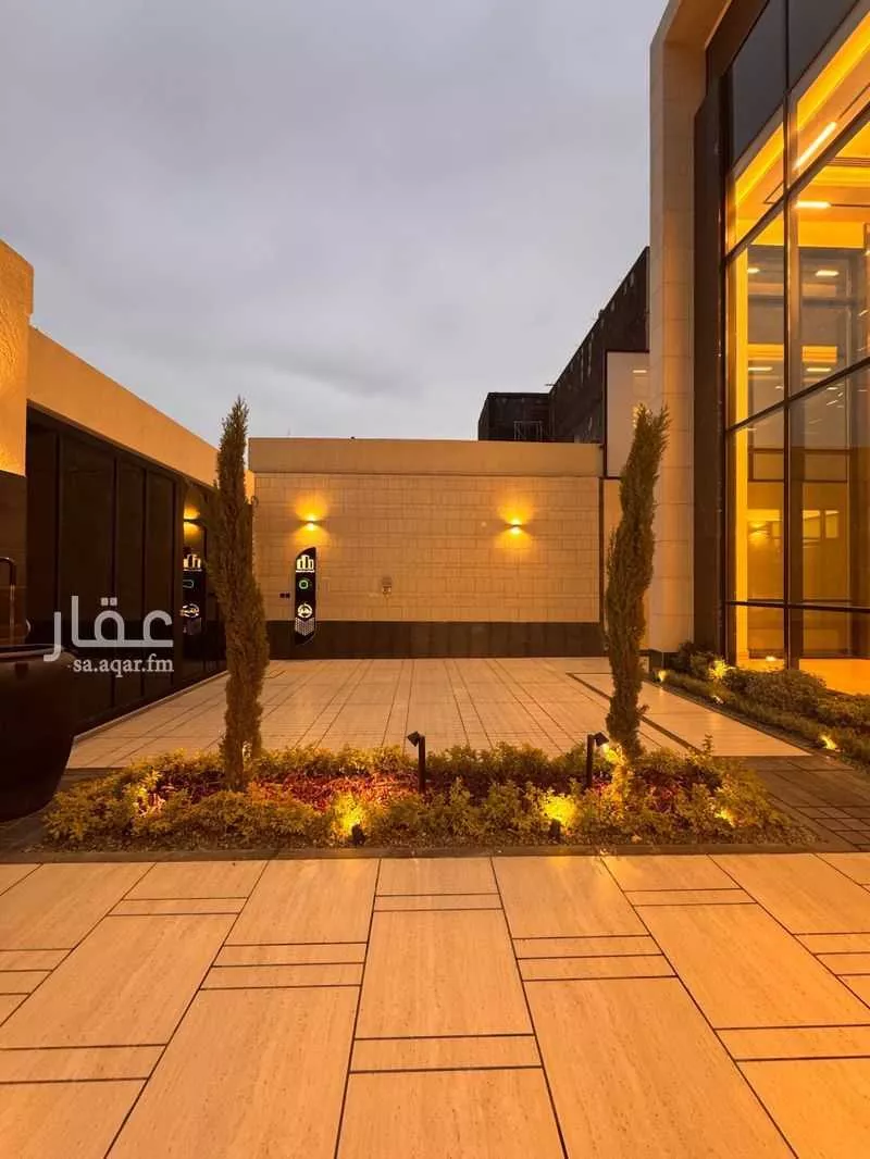 فيلا 7 غرف في الملقا 11