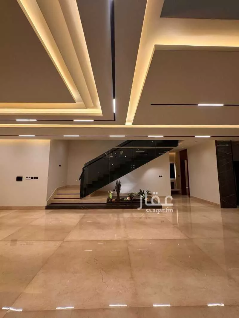 فيلا 7 غرف في الملقا 25