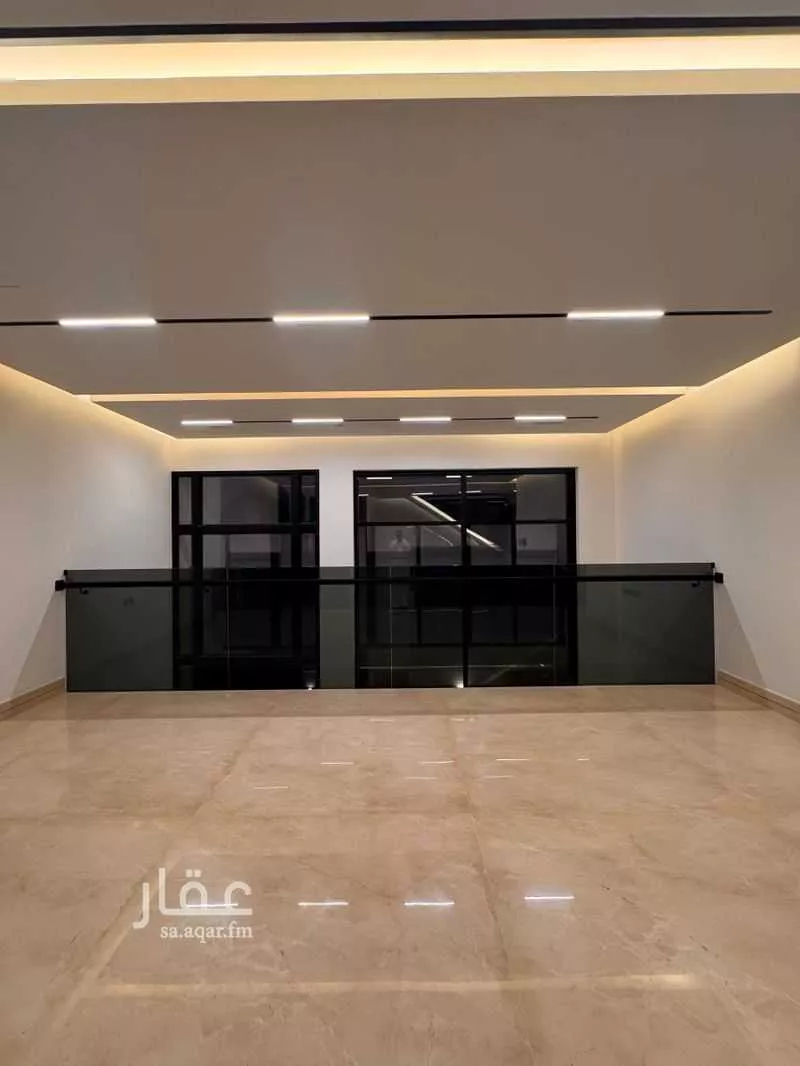 فيلا 7 غرف في الملقا 29