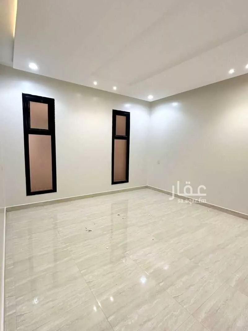 شقة 3 غرف في الرمال 7