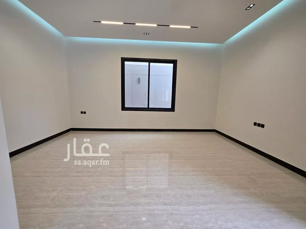 فيلا 6 غرف في الرمال 12