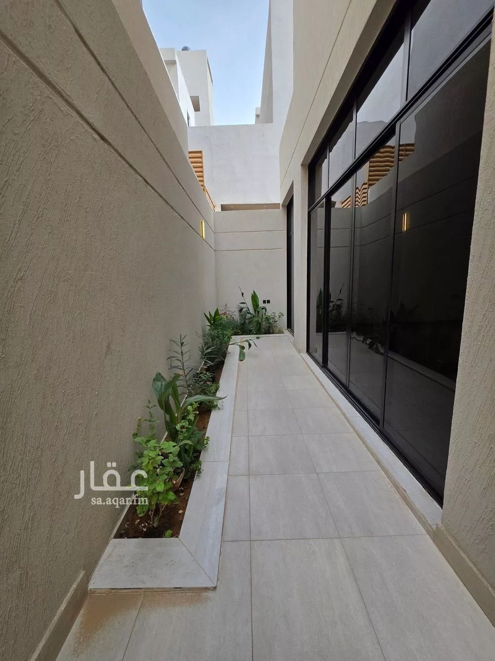 فيلا 6 غرف في الرمال 7