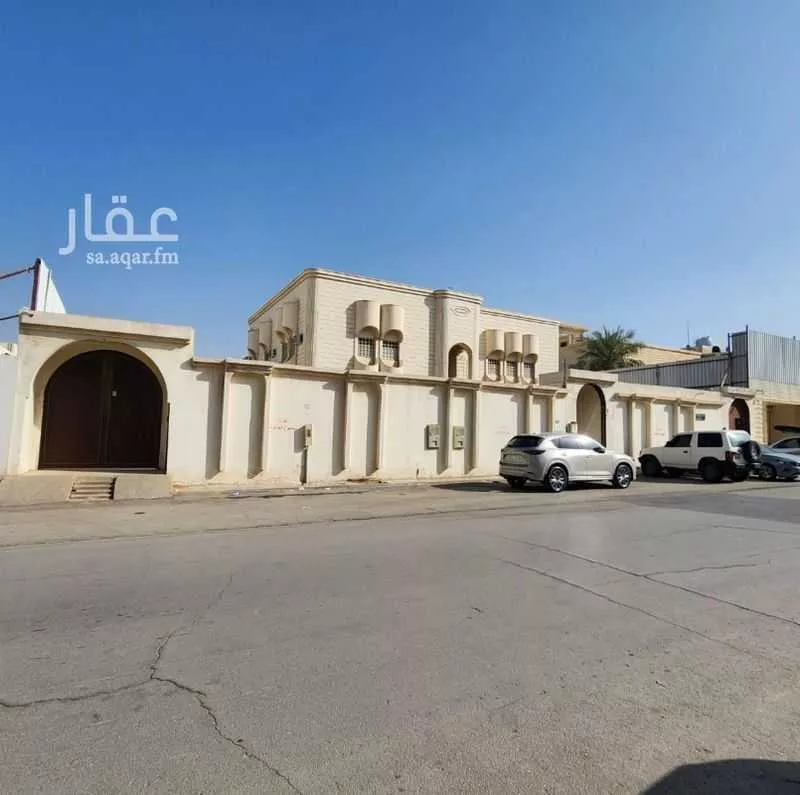 فيلا 5 غرف في النسيم الغربي 3