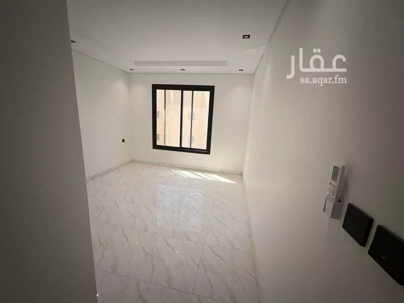 شقة 4 غرف في الهجرة 6