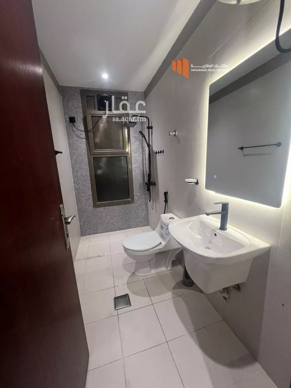 شقة 3 غرف في الحمرا 9