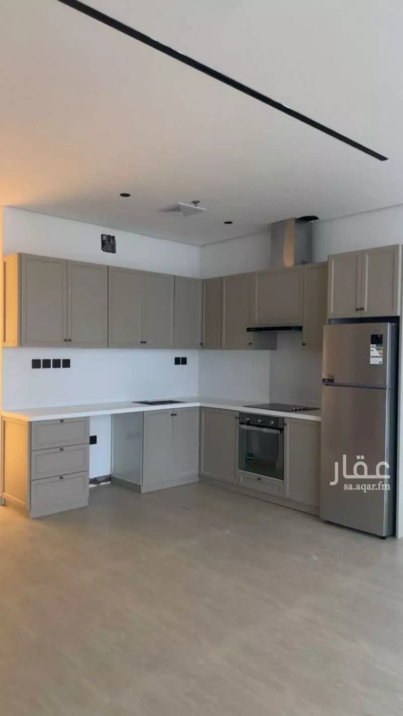 شقة 3 غرف في الخور 9