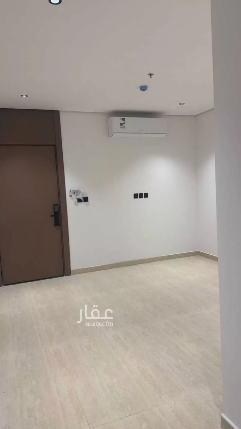 شقة 3 غرف في الخور 10