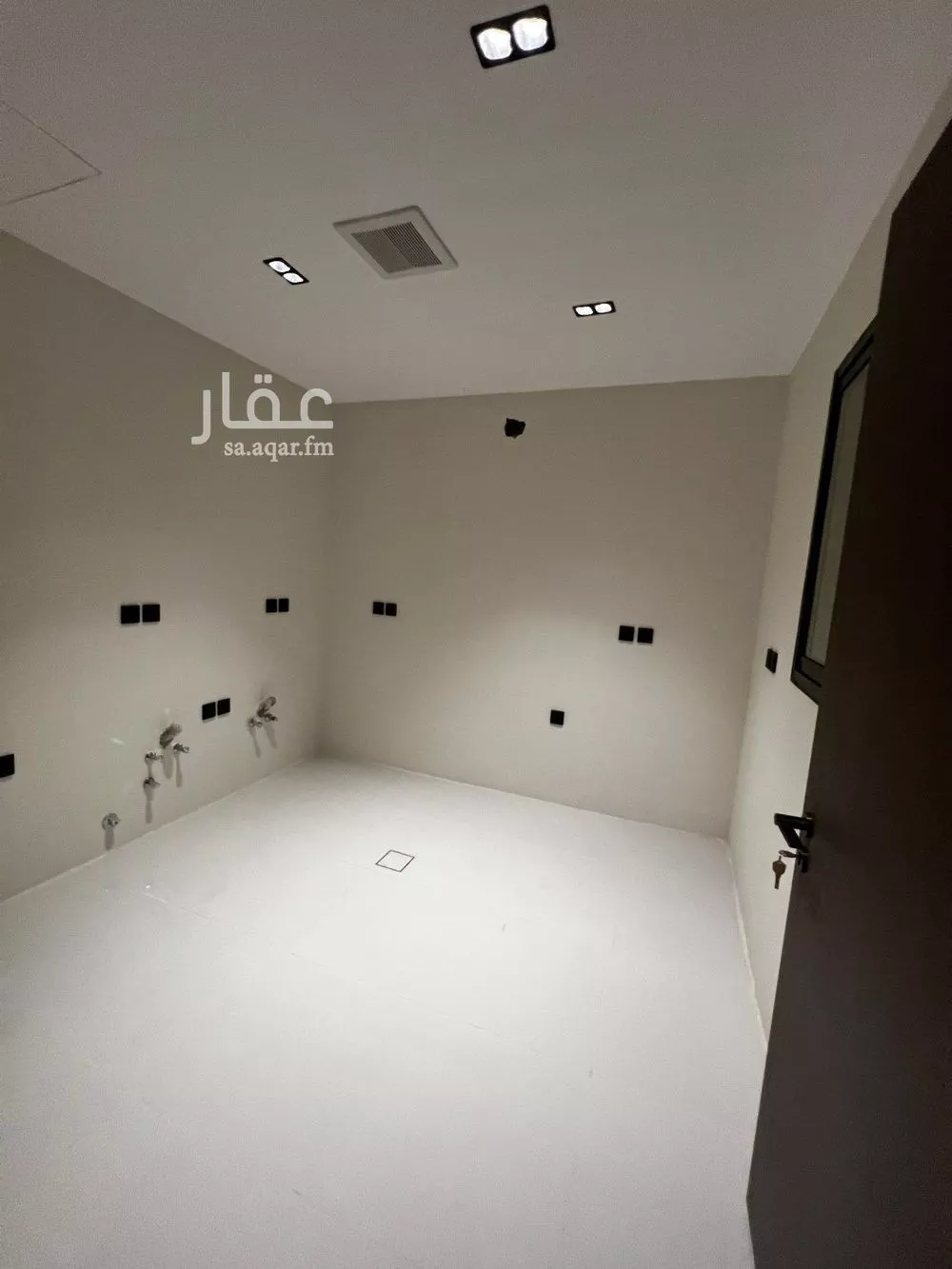 دور 4 غرف في النرجس 11