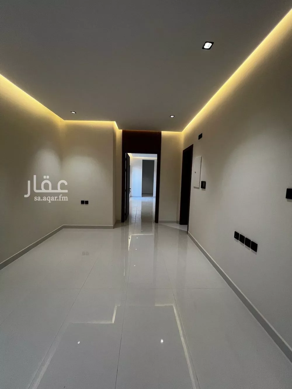 دور 4 غرف في النرجس 10