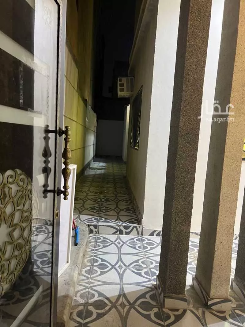 6 bedroom villa in Al Adamah 4