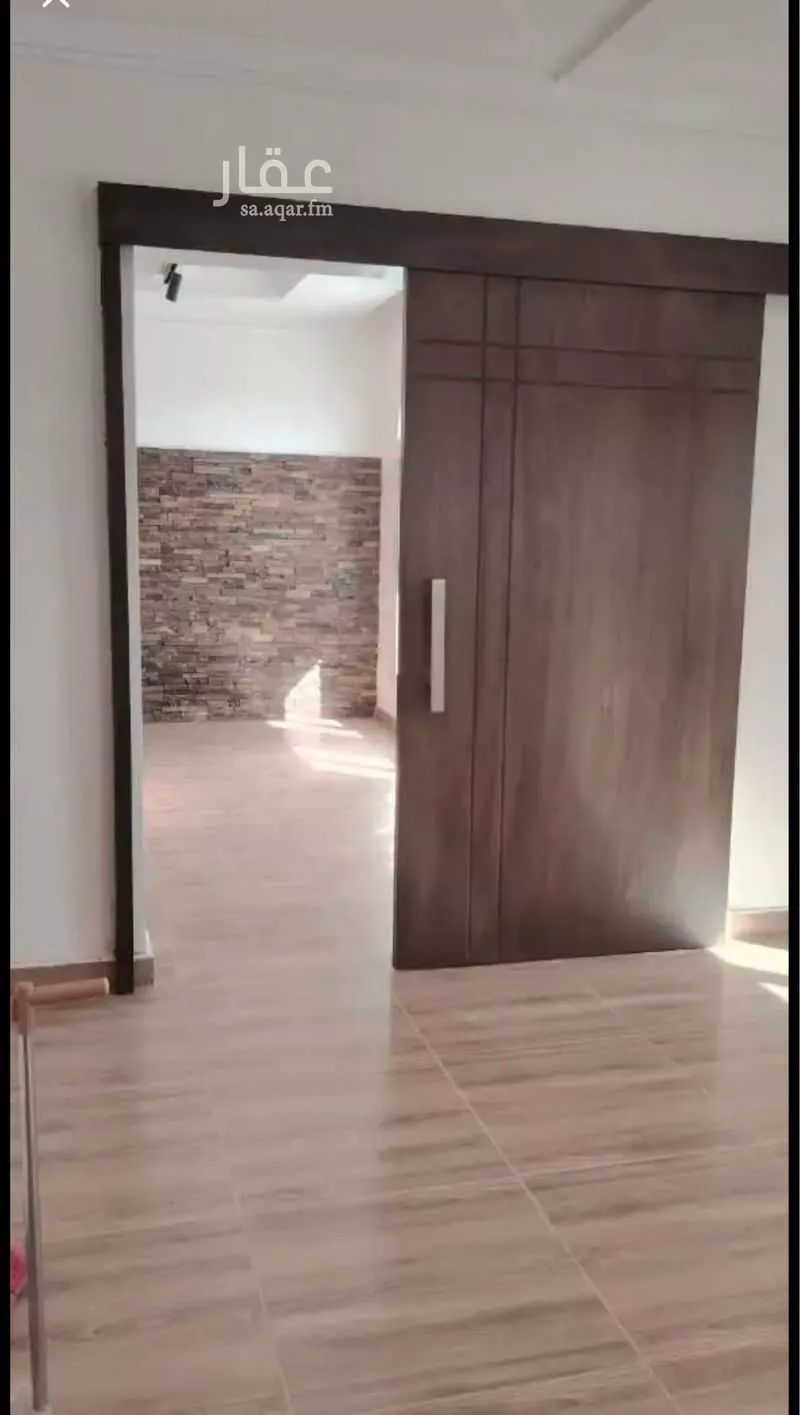 شقة 6 غرف في البحيرات 17