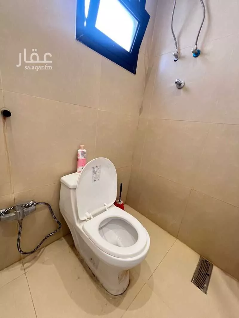 شقة 2 غرف في العارض 10