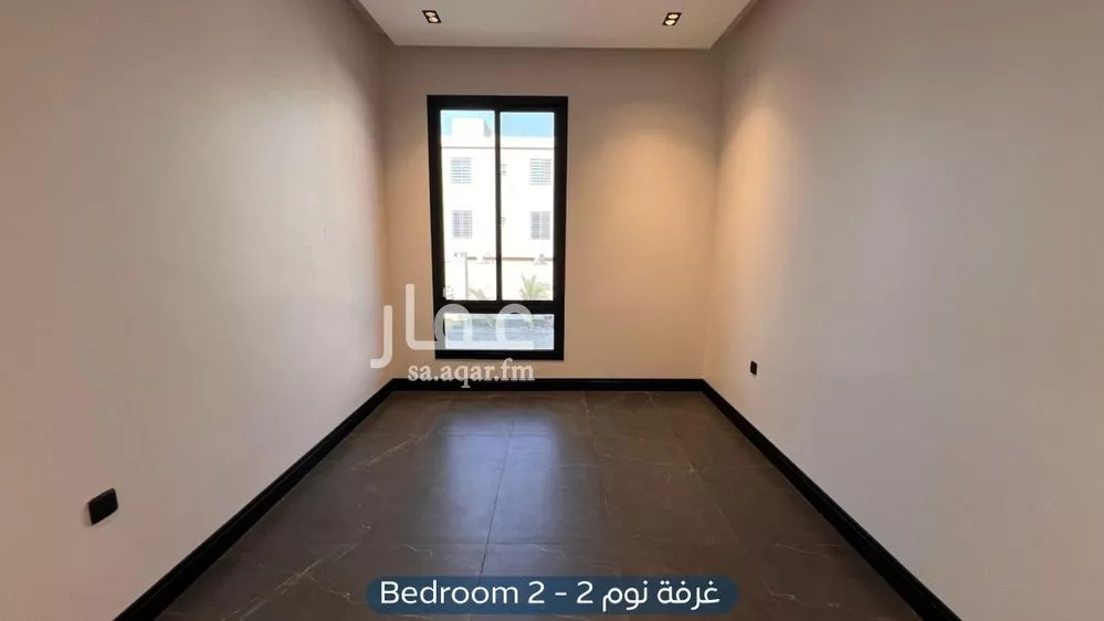 شقة 5 غرف في الرمال 14