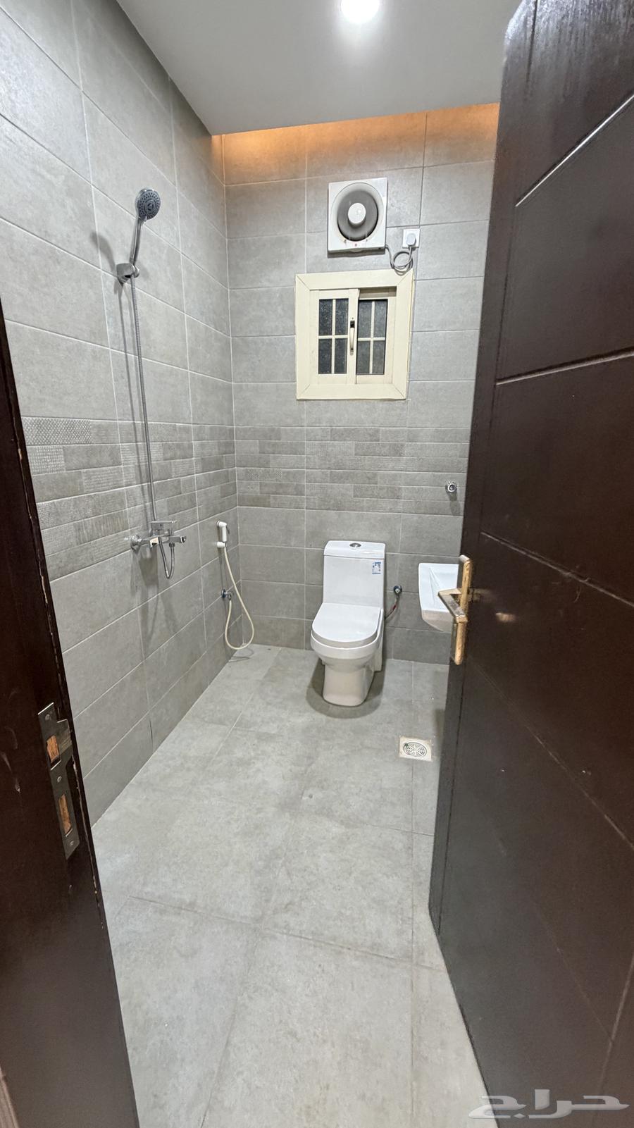 4 bedroom apartment in Ar Rayan 6