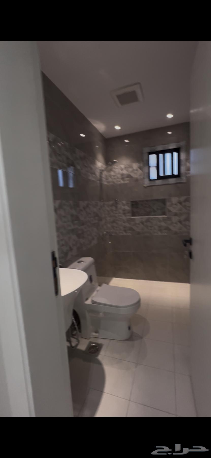 شقة 3 غرف في الريان 2