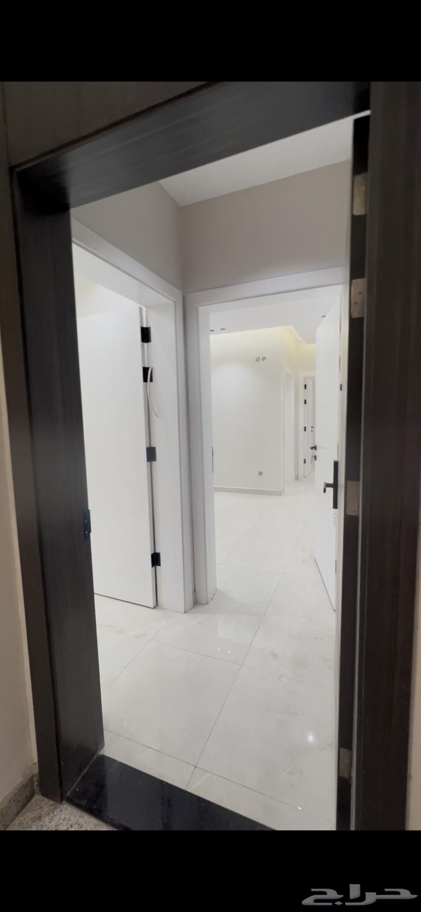 شقة 3 غرف في الريان 18