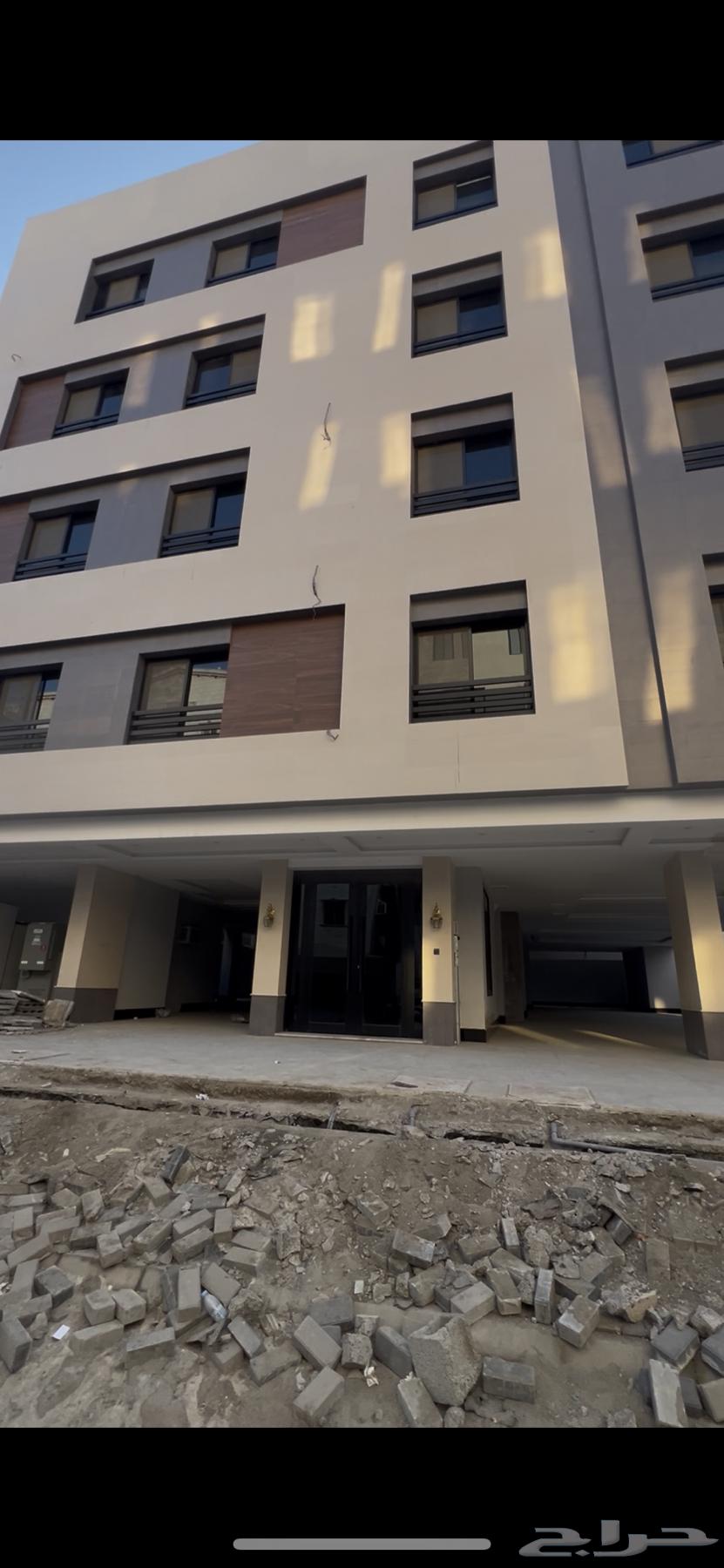 شقة 3 غرف في الريان 21