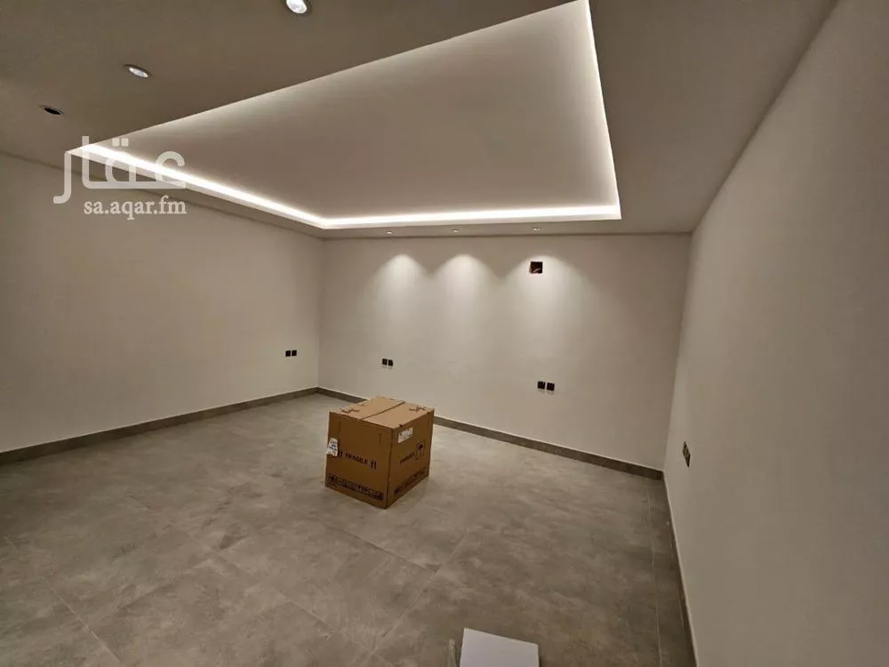 شقة 3 غرف في الملقا 5