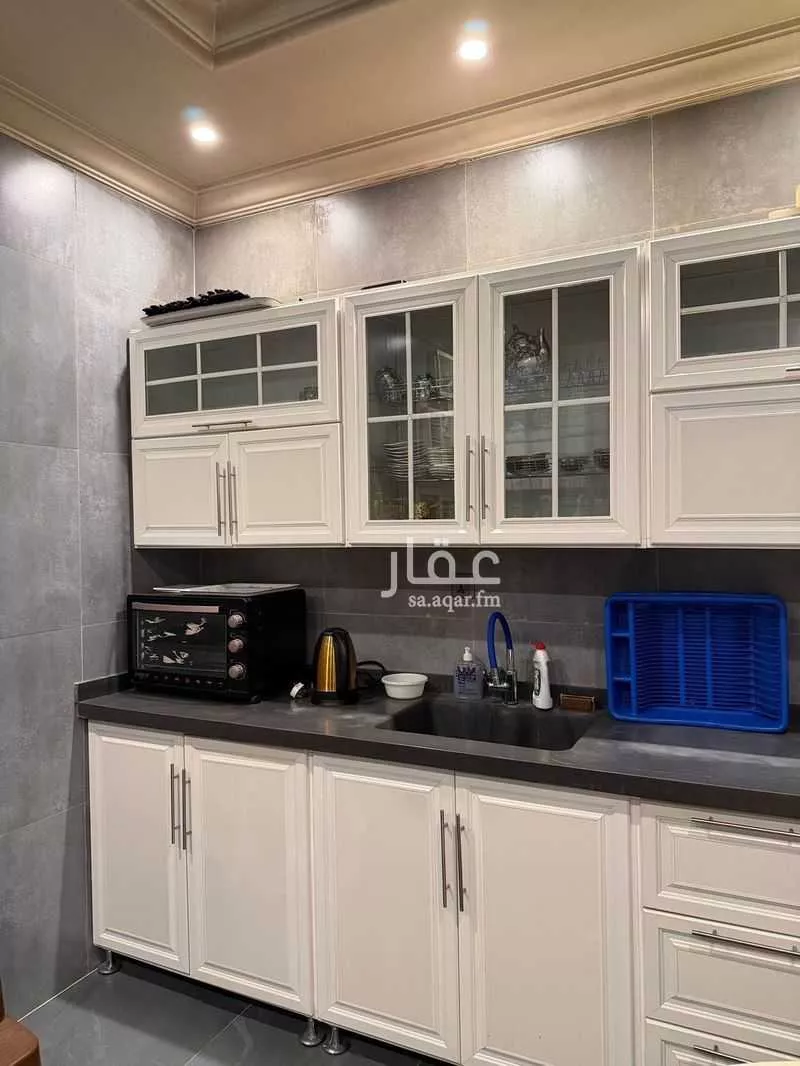 3 bedroom apartment in Al Zahra 6