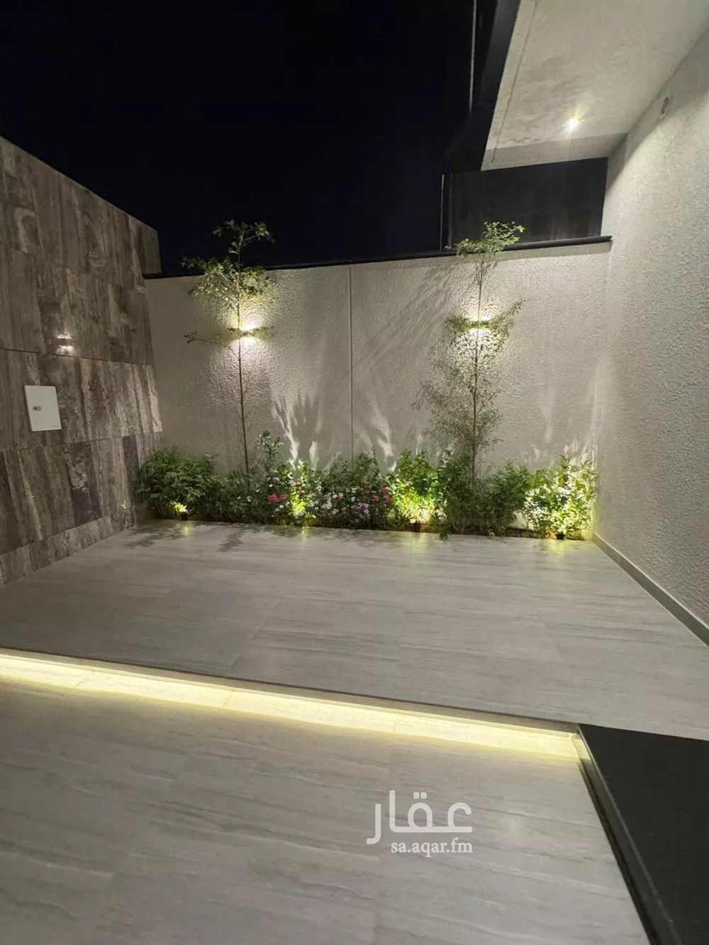 فيلا 5 غرف في الملقا 4