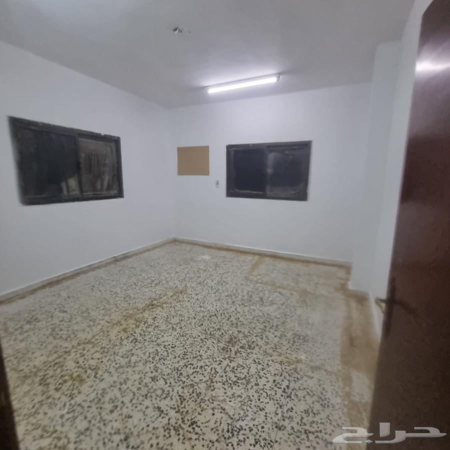 5 bedroom apartment in Uhud 2