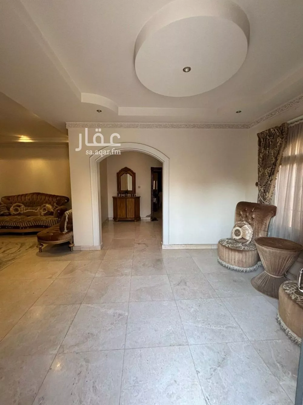 فيلا 6 غرف في الياسمين 15