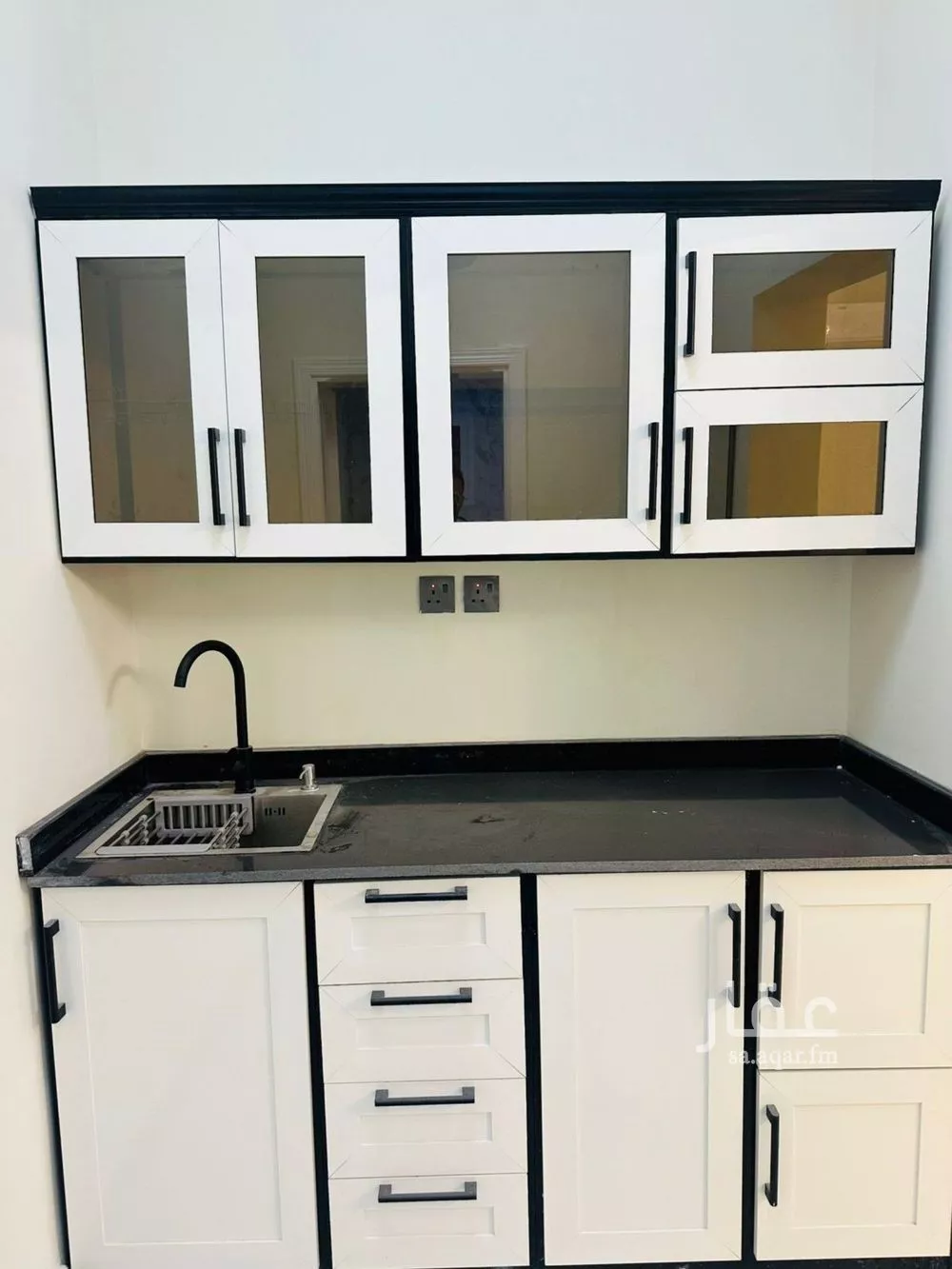 شقة 1 غرف في الياسمين 3