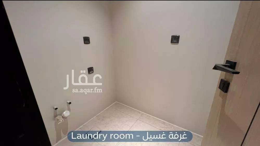 شقة 2 غرف في العارض 10