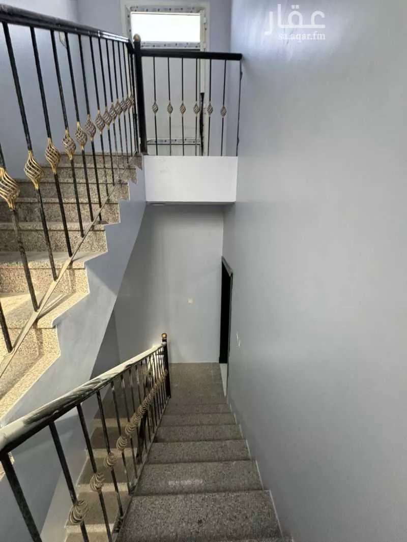 500 sqm building in Al Badiyah 8