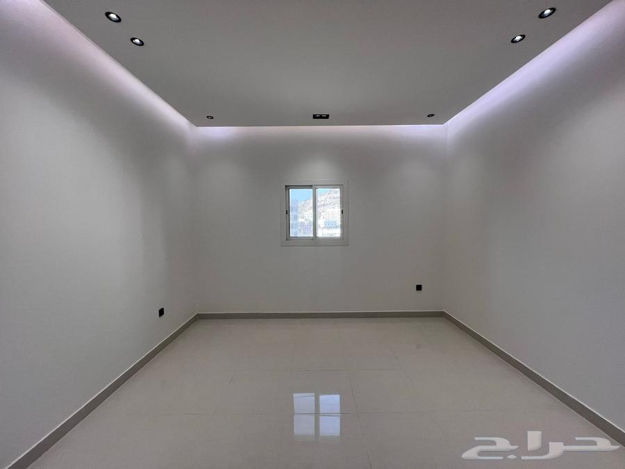 شقة 4 غرف في الملك فهد 2