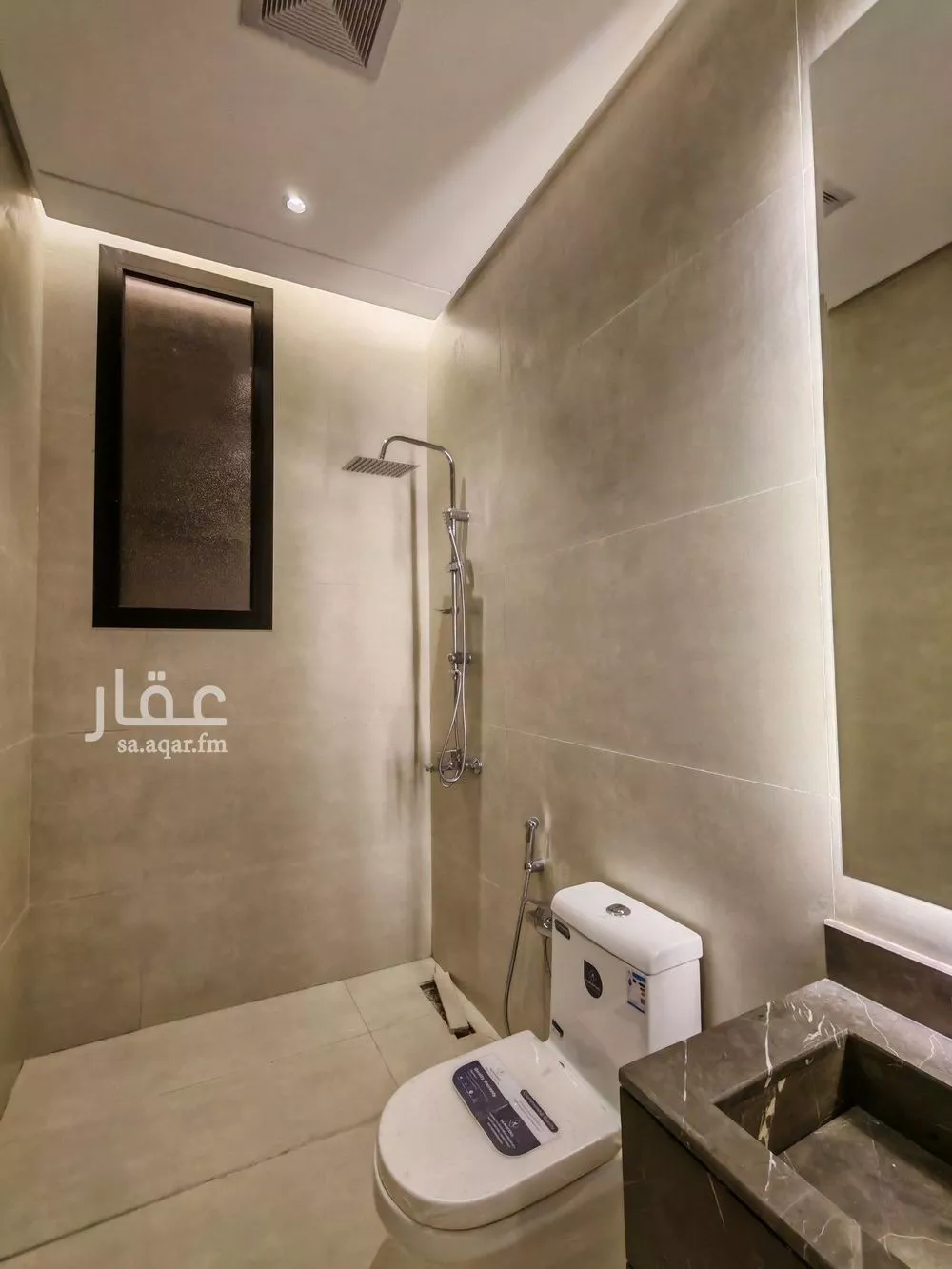 شقة 4 غرف في الرمال 2