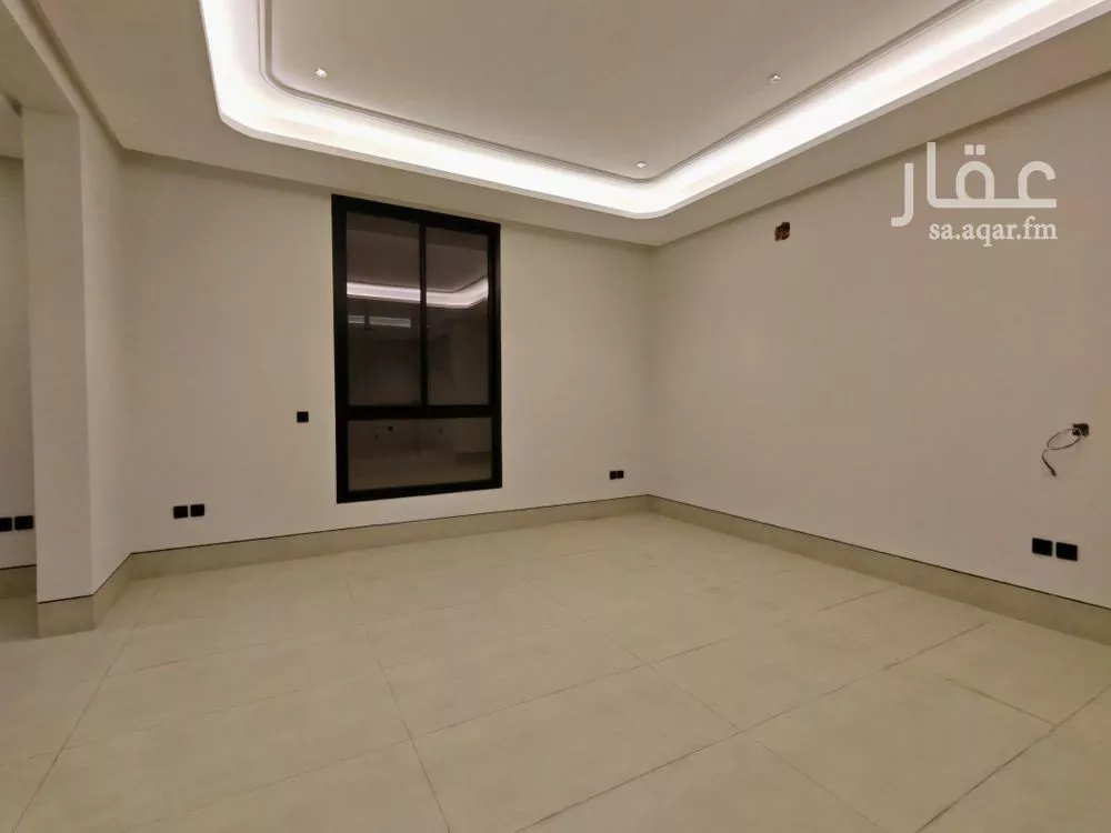 شقة 4 غرف في الرمال 3