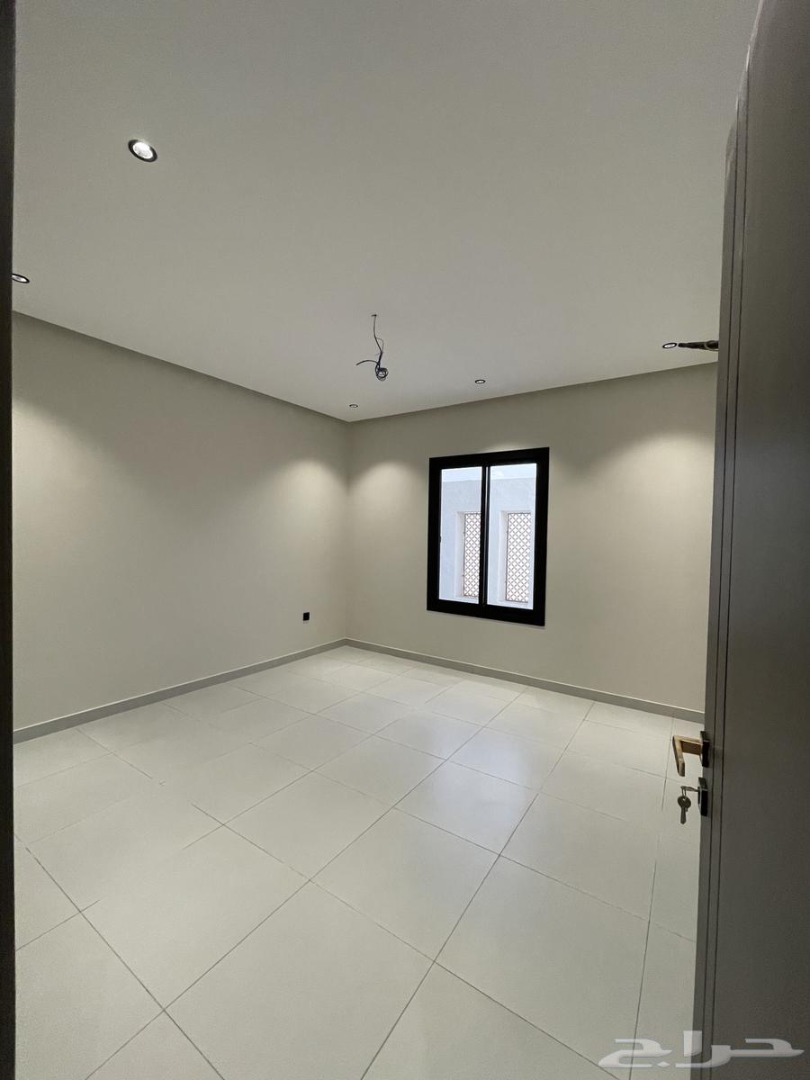 شقة 3 غرف في بطحاء قريش 4