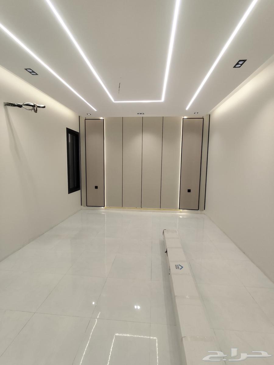 شقة 6 غرف في الشرائع 11