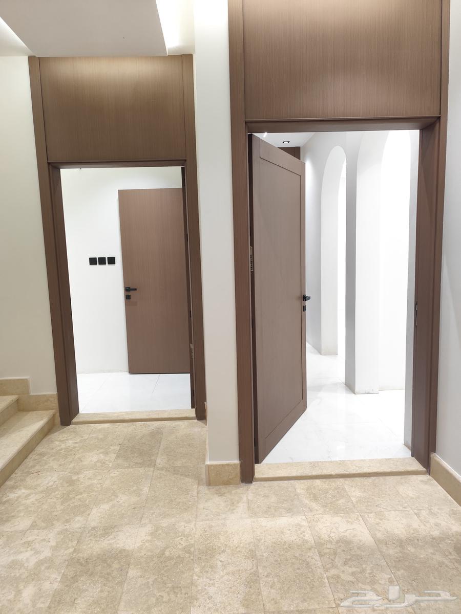 شقة 6 غرف في الشرائع 4