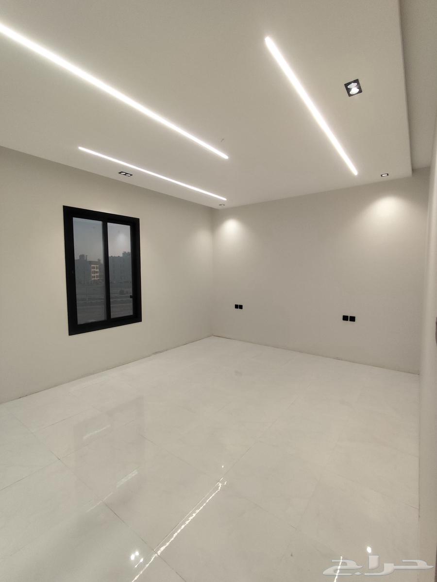 شقة 6 غرف في الشرائع 9